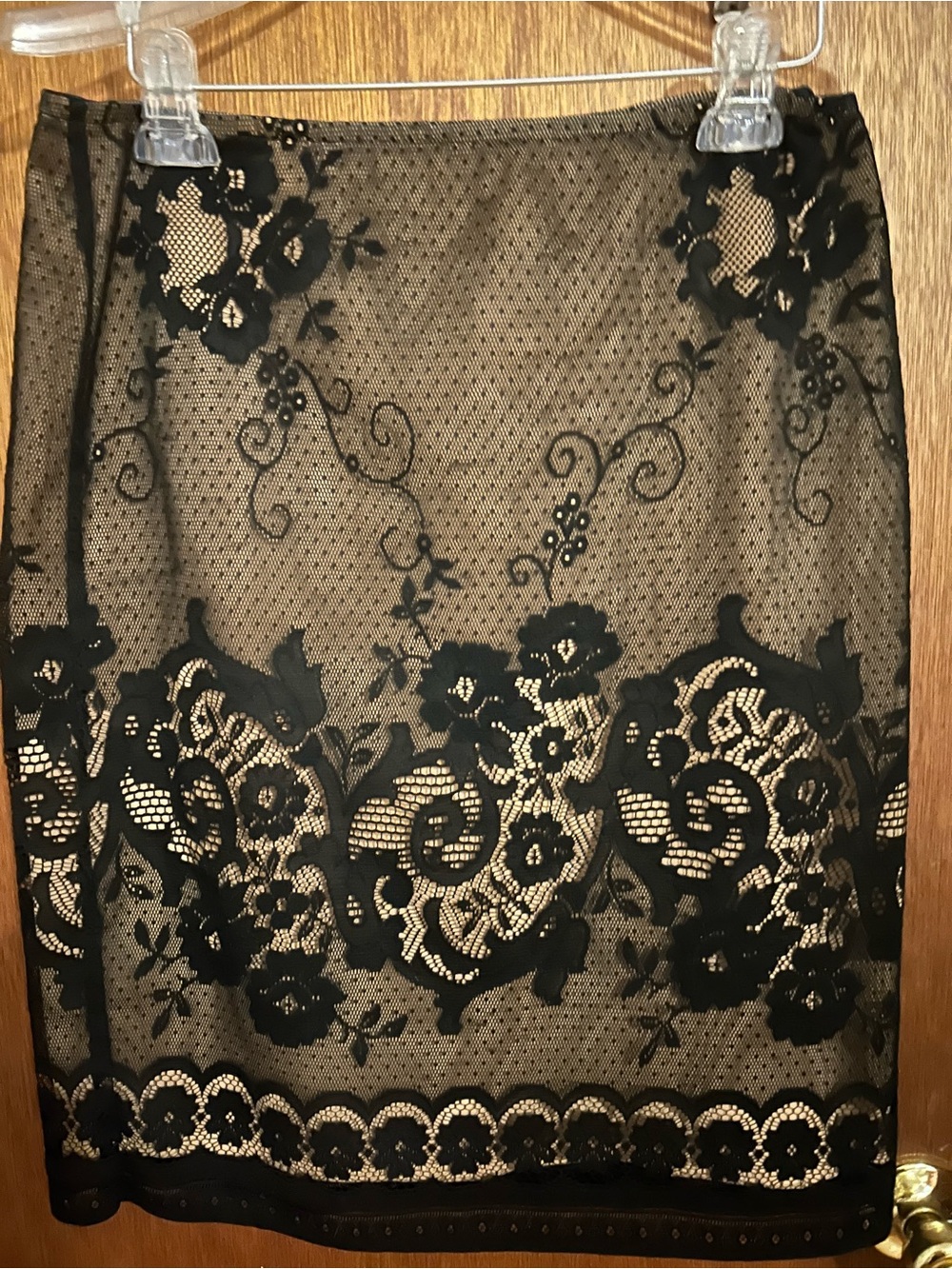 Vintage Max Studio lace skirt, size L